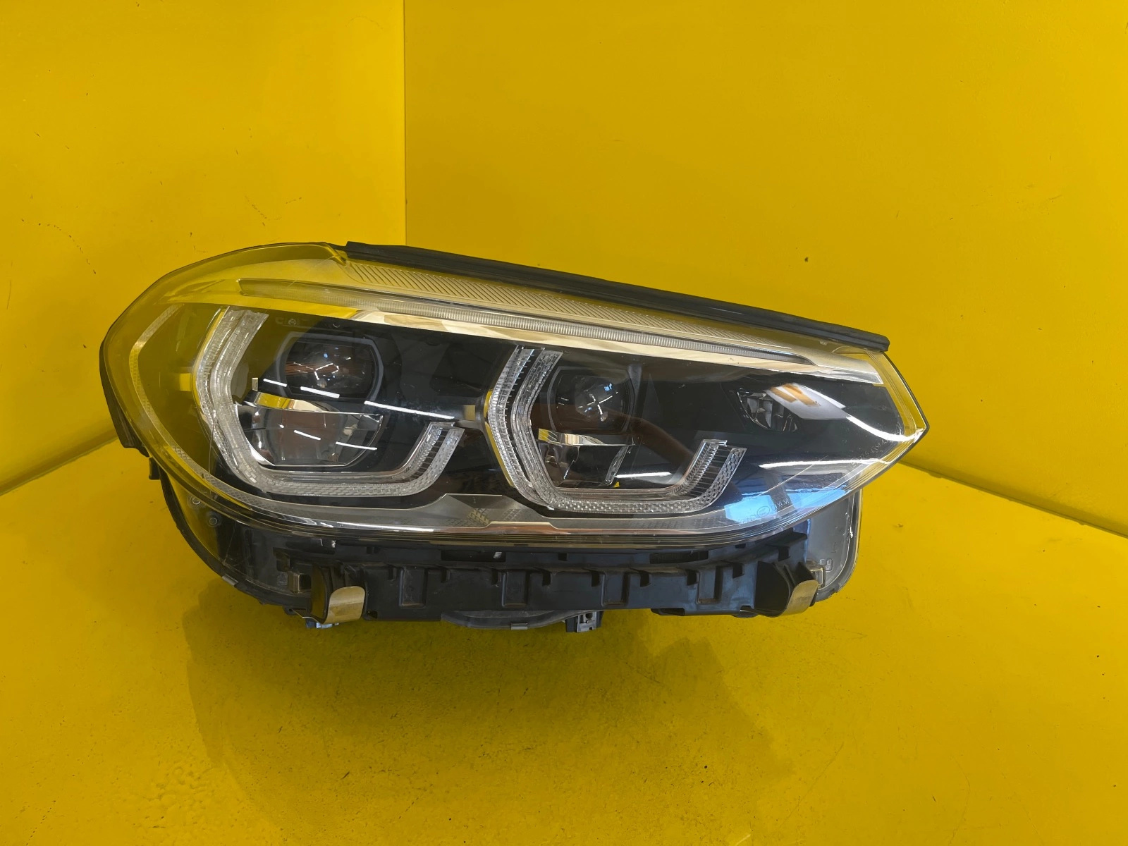 Reflektor LAMPA PRAWA BMW X3 G01 X4 G02 2018- FULL LED Autolamps Reflektor LAMPA PRAWA BMW X3 G01 X4 G02 2018- FULL LED