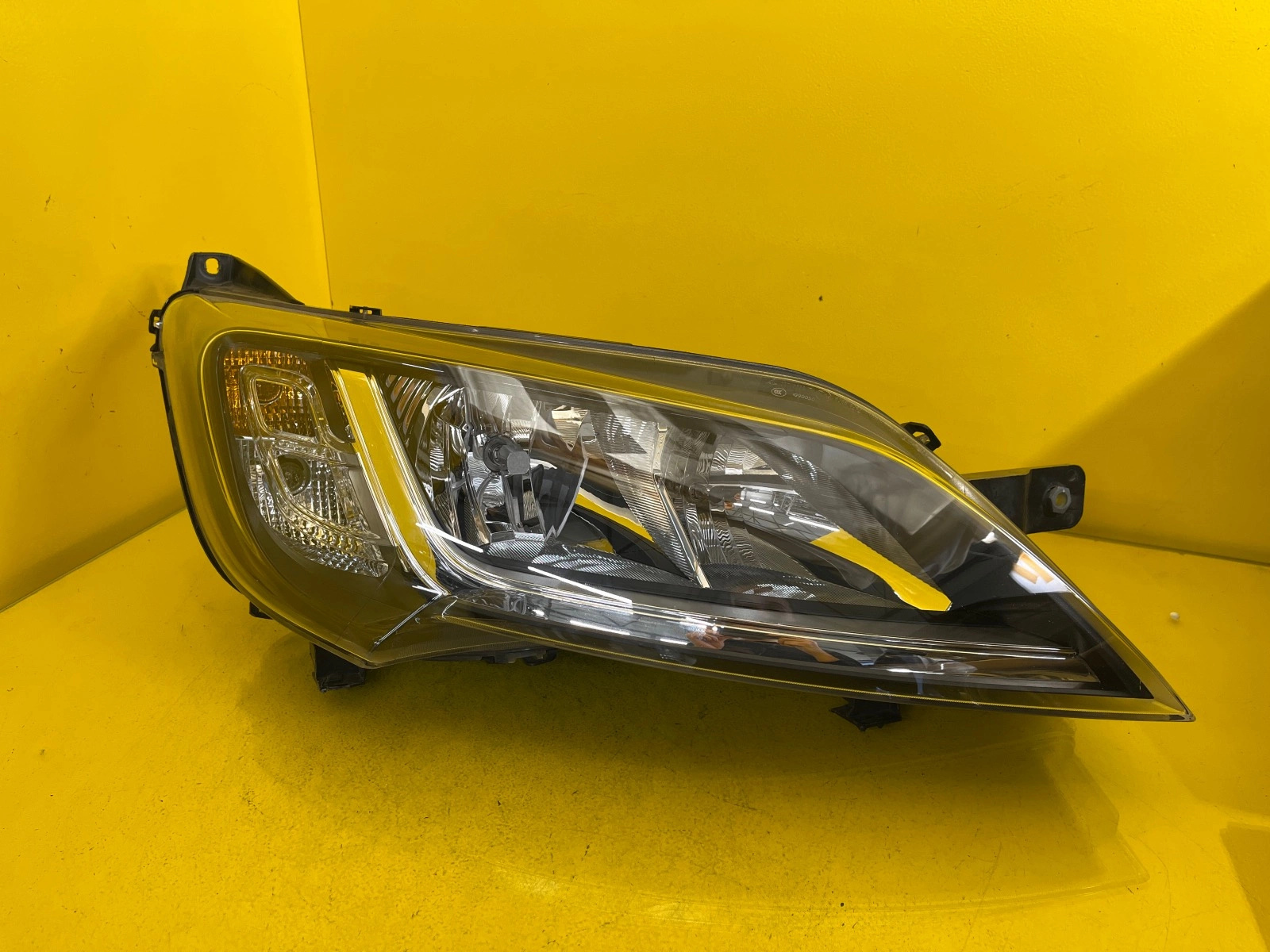 Reflektor LAMPA PRAWA FIAT DUCATO JUMPER III LIFT ZW+LED Autolamps Reflektor LAMPA PRAWA FIAT DUCATO JUMPER III LIFT ZW+LED