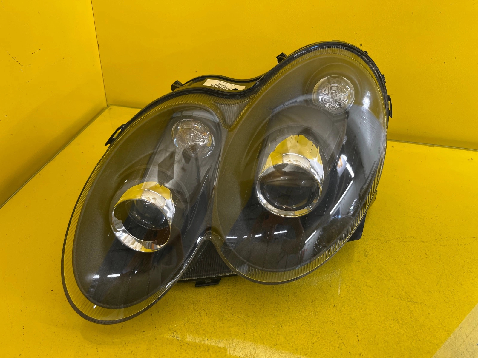 Reflektor LAMPA LEWA MERCEDES SLR MCLAREN XENON A1998200759 Autolamps Reflektor LAMPA LEWA MERCEDES SLR MCLAREN XENON A1998200759