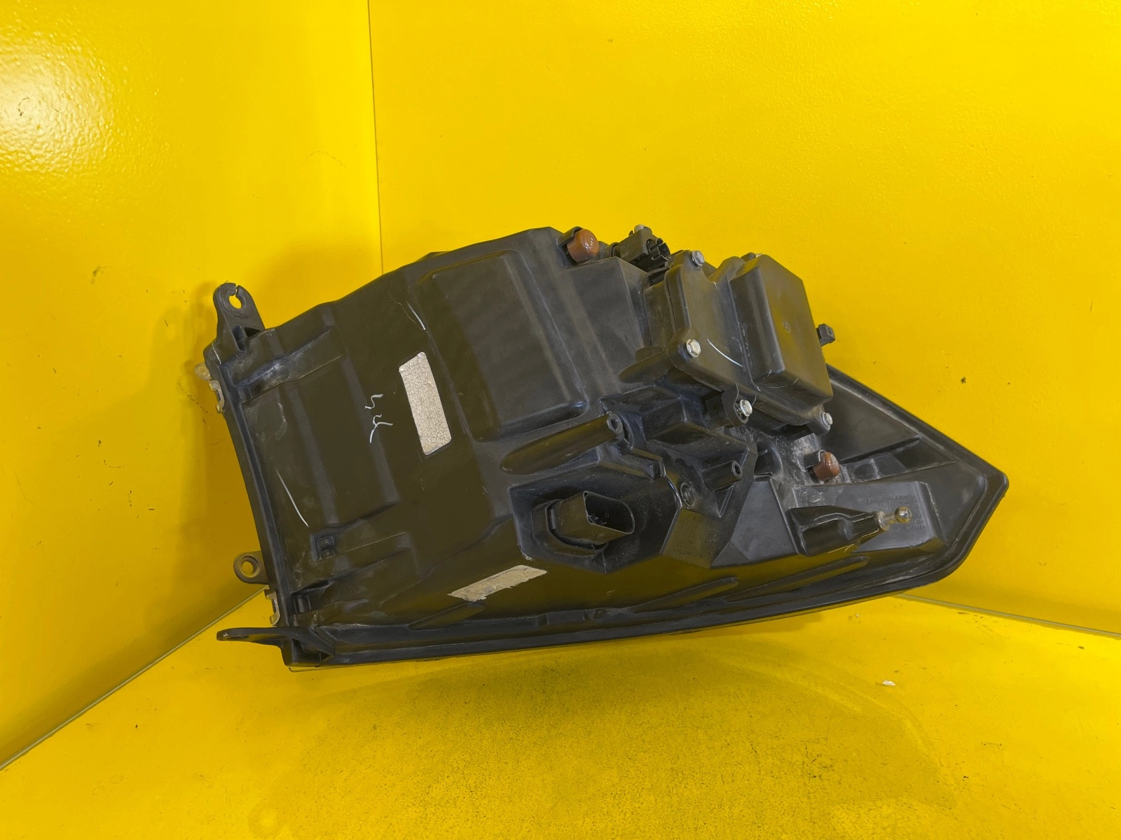 Reflektor Lampa PRAWA Przednia Dodge Ram 13- Lift LED Autolamps 3 Reflektor Lampa PRAWA Przednia Dodge Ram 13- Lift LED