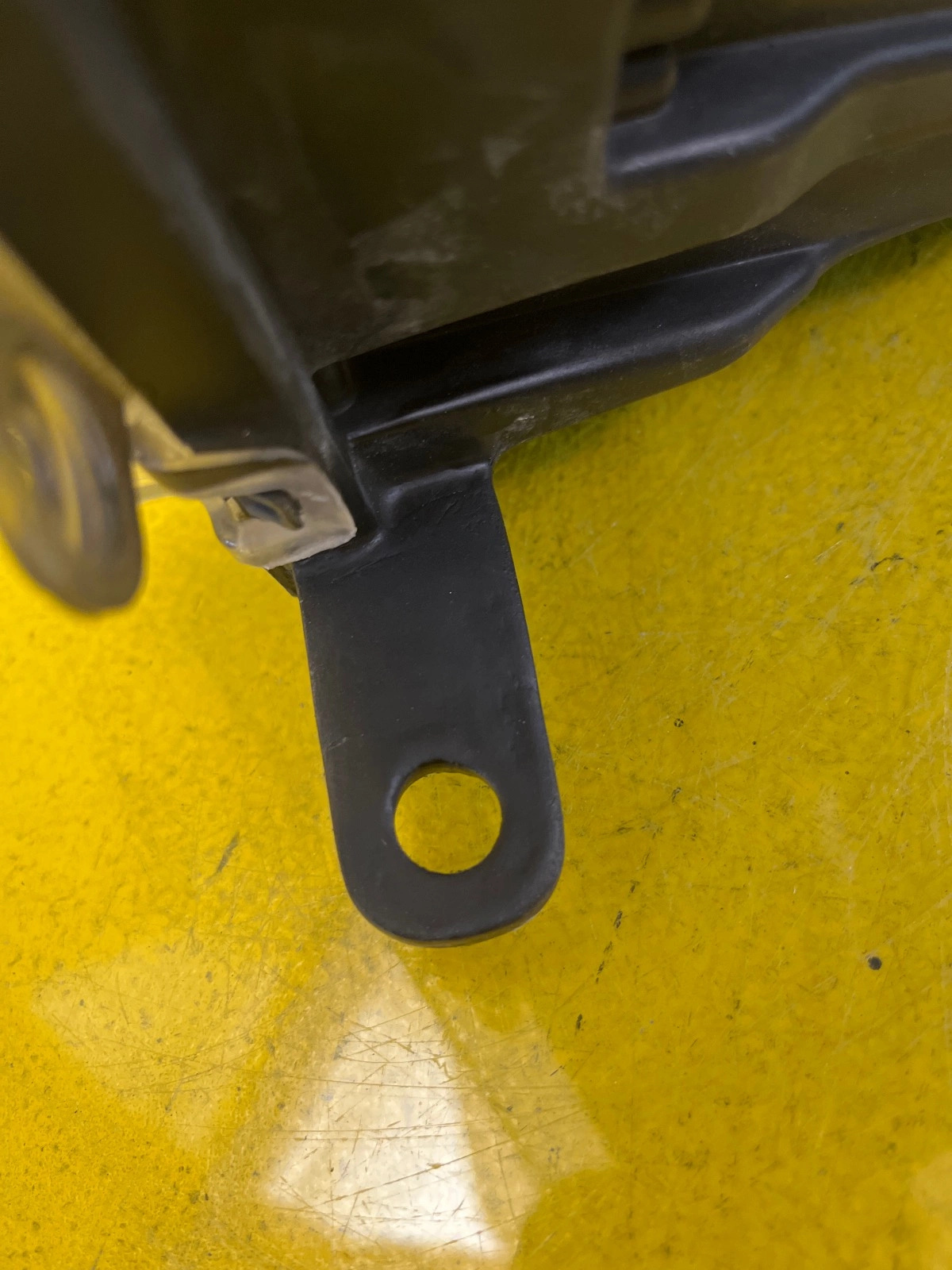 Reflektor Lampa PRAWA Przednia Dodge Ram 13- Lift LED Autolamps 4 Reflektor Lampa PRAWA Przednia Dodge Ram 13- Lift LED