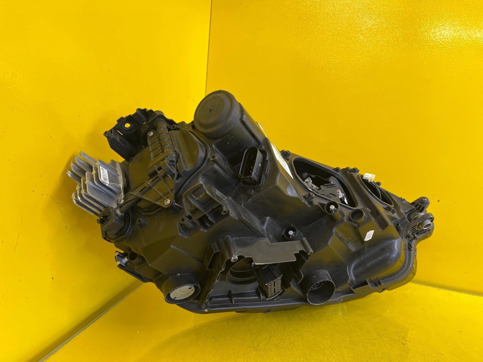 Reflektor Lampa Lewa VW SPORTSVAN LIFT 517941081 FULL LED Autolamps 4 Reflektor Lampa Lewa VW SPORTSVAN LIFT 517941081 FULL LED