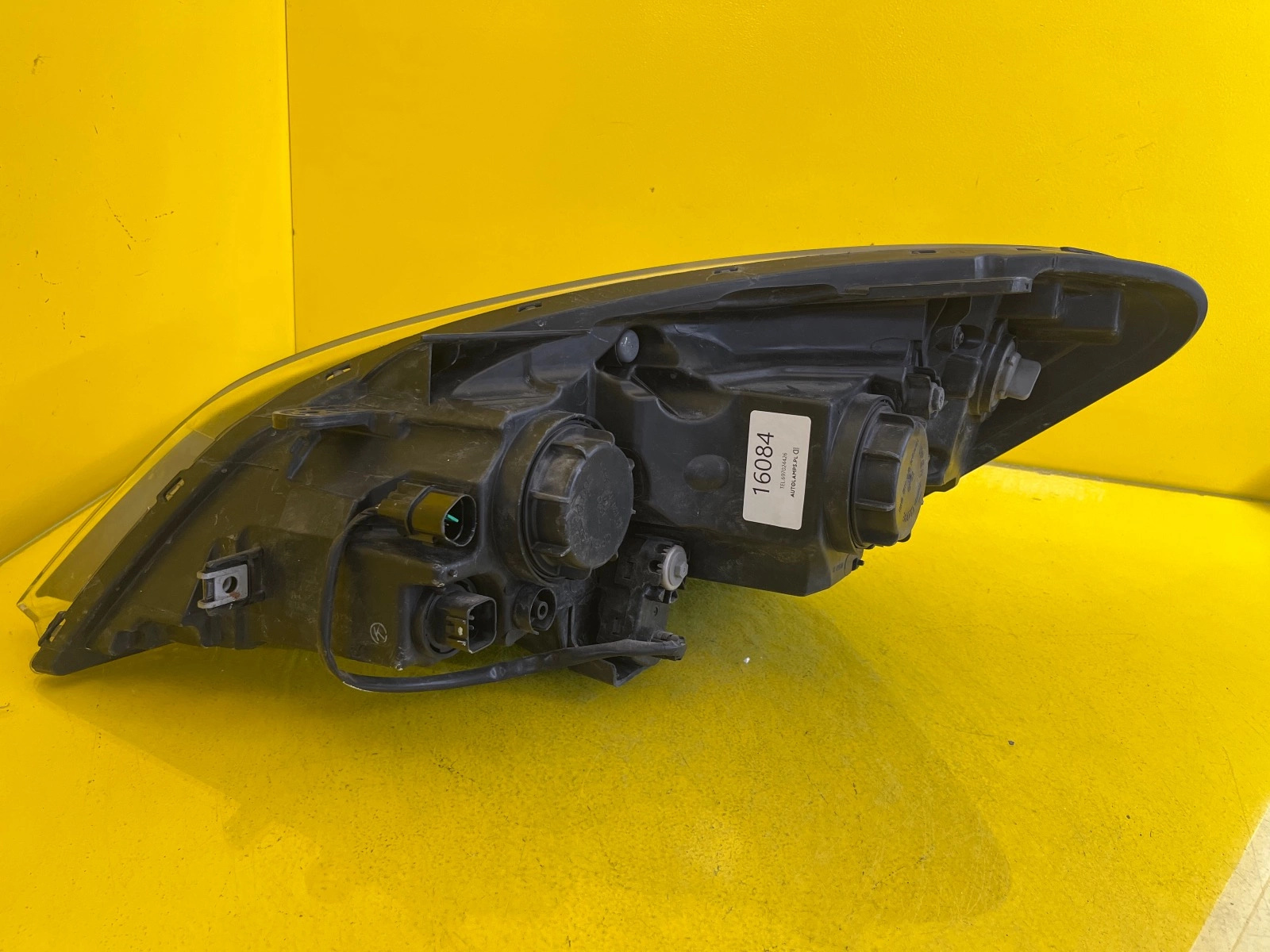 Reflektor LAMPA PRAWA KIA CEE’D 2009-2013 SOCZEWKA Autolamps 2 Reflektor LAMPA PRAWA KIA CEE’D 2009-2013 SOCZEWKA