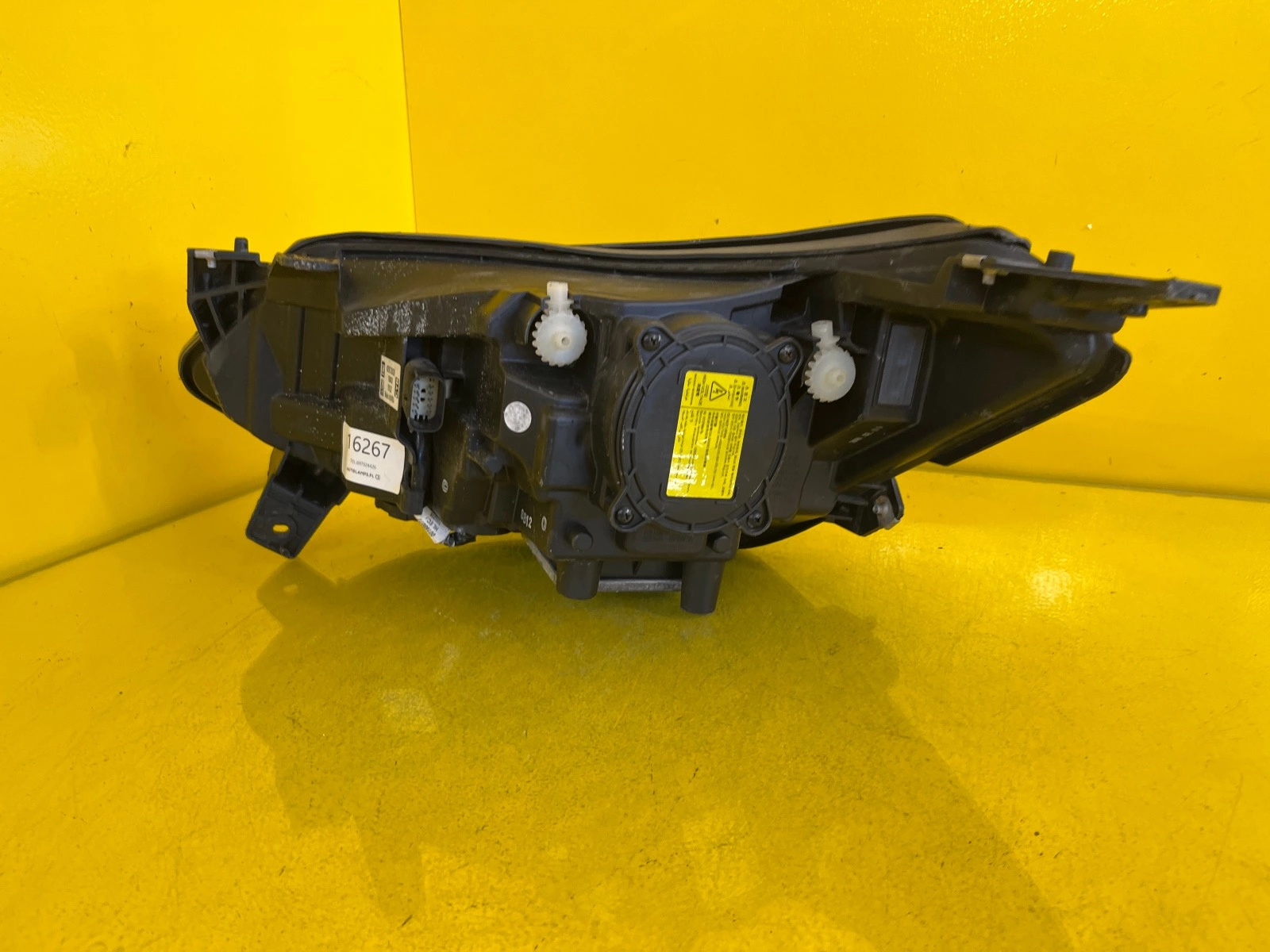 Reflektor Lampa Prawa CHEVROLET BOLT AMPERA 17- XENON 42573528 Autolamps 3 Reflektor Lampa Prawa CHEVROLET BOLT AMPERA 17- XENON 42573528