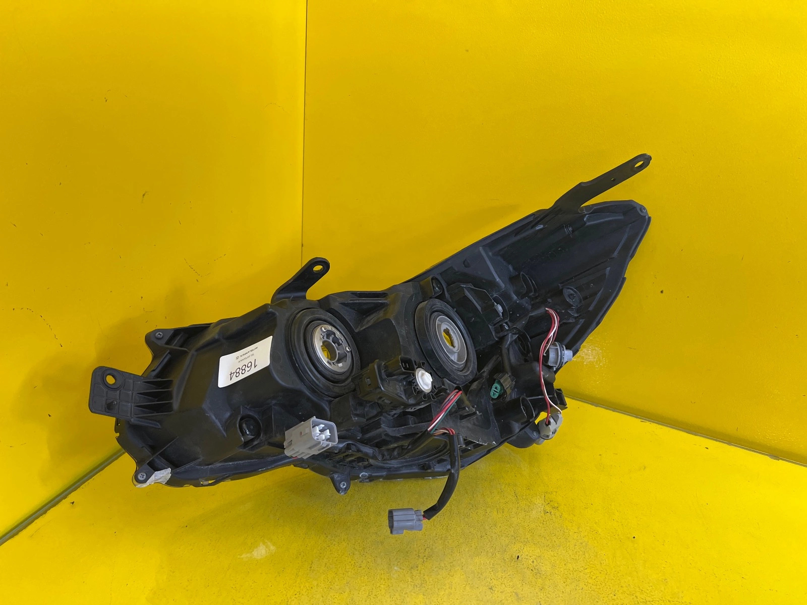 Reflektor LAMPA PRAWA PRZEDNIA SUBARU IMPREZA XV 2011- Autolamps 3 Reflektor LAMPA PRAWA PRZEDNIA SUBARU IMPREZA XV 2011-