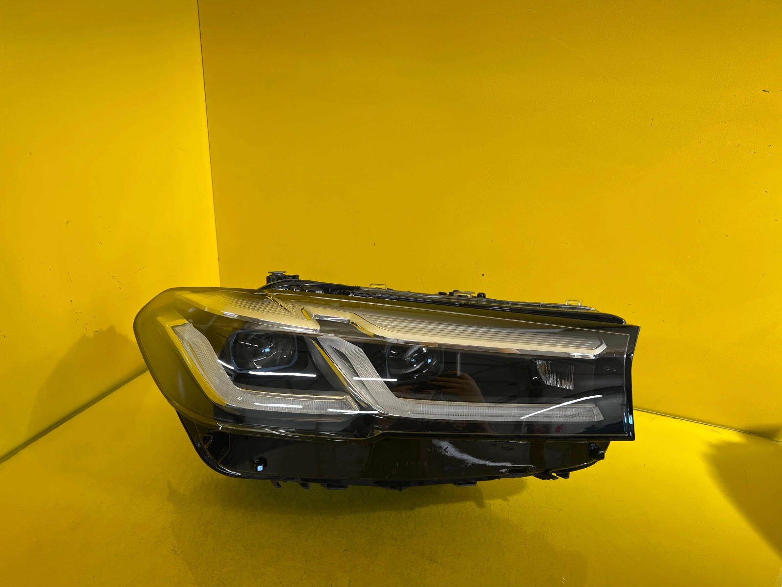 Reflektor Lampa Prawa BMW 5 G30 G31 Lift Full Led 9850582-05 Autolamps Reflektor Lampa Prawa BMW 5 G30 G31 Lift Full Led 9850582-05