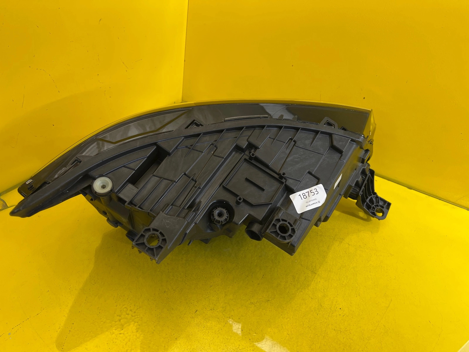 Reflektor VW T7 TRANSPORTER LAMPA LEWA 7T1941035AC LED Autolamps 2 Reflektor VW T7 TRANSPORTER LAMPA LEWA 7T1941035AC LED