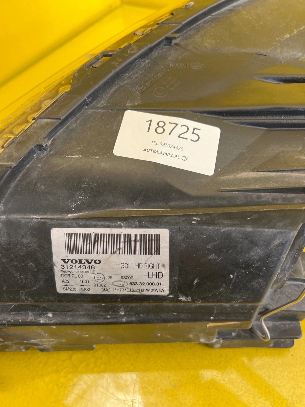 Reflektor Lampa Prawa VOLVO XC70 V70 S80 II XENON 313214348 nieskrętna Autolamps 2 Reflektor Lampa Prawa VOLVO XC70 V70 S80 II XENON 313214348 nieskrętna