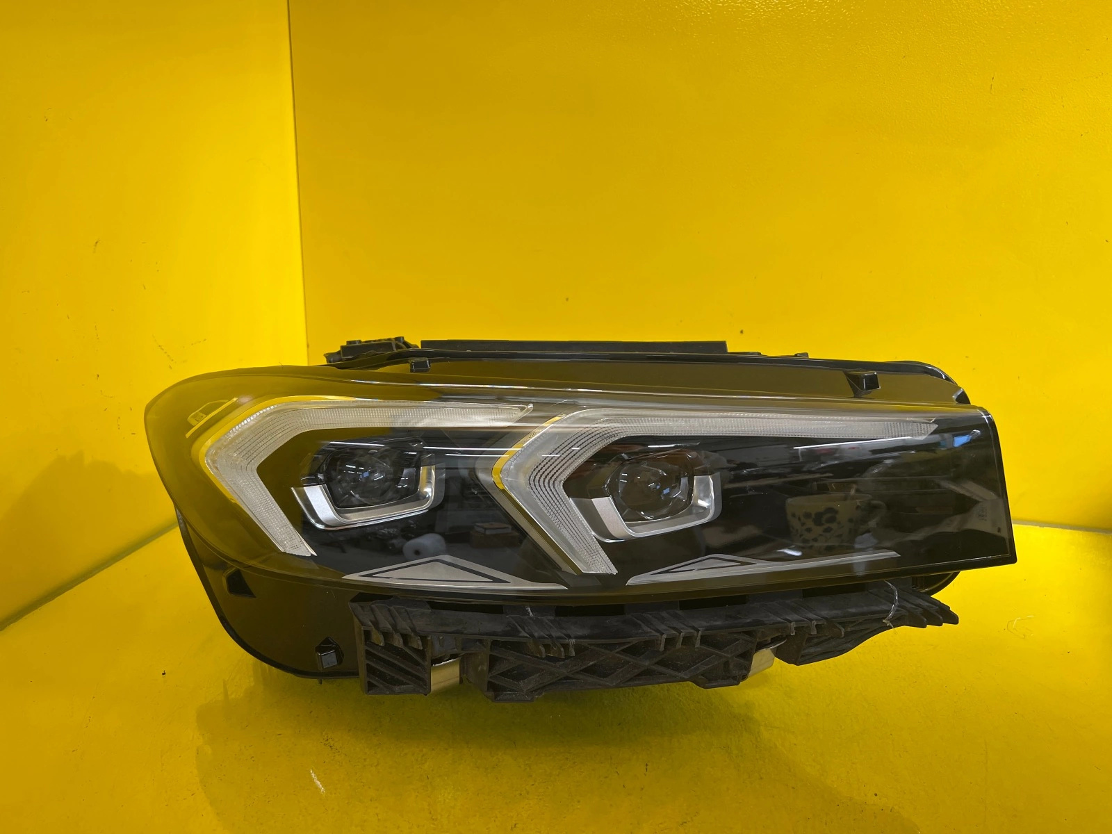 Reflektor LAMPA PRAWA BMW 3 G20 LCI Lift Full Led 9450796-03 Autolamps Reflektor LAMPA PRAWA BMW 3 G20 LCI Lift Full Led 9450796-03