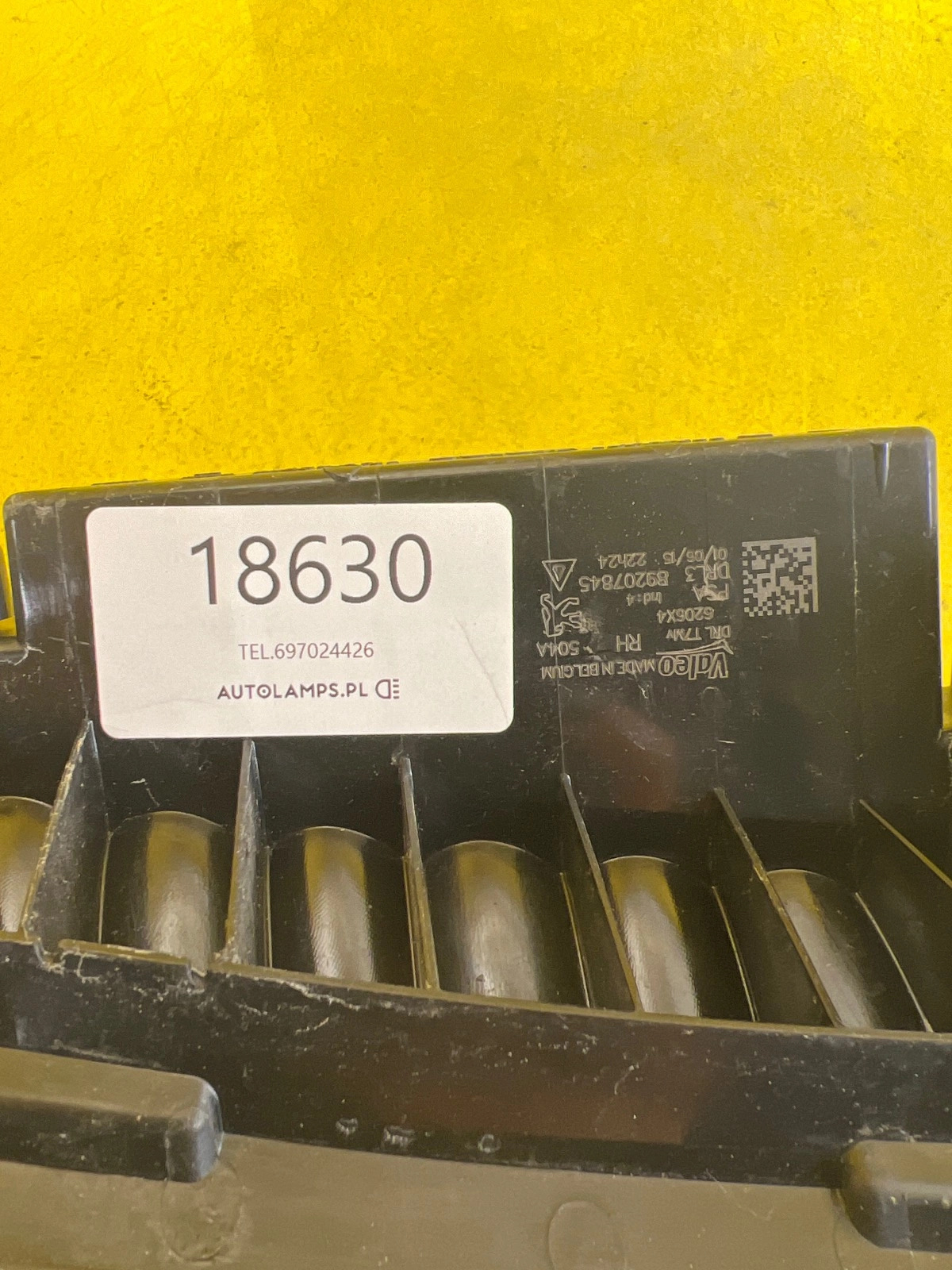 Reflektor Lampa Prawa Halogen Prawy PEUGEOT 308 2011-2012 LED 89207845 Autolamps 2 Reflektor Lampa Prawa Halogen Prawy PEUGEOT 308 2011-2012 LED 89207845