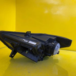 Reflektor LAMPA PRAWA PRZEDNIA FORD MUSTANG 14-17 XENON