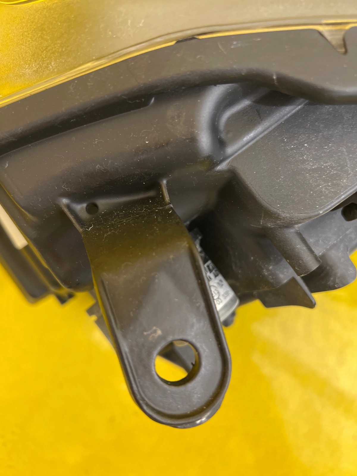 Reflektor Lampa Prawa Toyota Land Cruiser Prado 09-17 81185-60J20 LED Autolamps 4 Reflektor Lampa Prawa Toyota Land Cruiser Prado 09-17 81185-60J20 LED