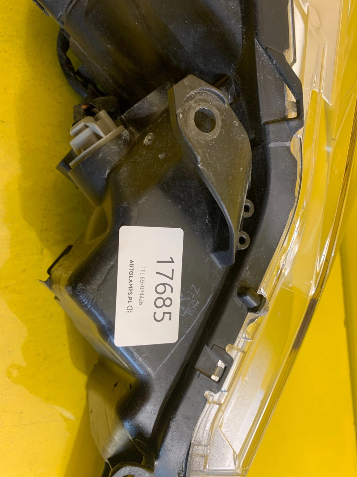 Reflektor LAMPA LEWA CITROEN C-CROSSER XENON 07-12 Autolamps 2 Reflektor LAMPA LEWA CITROEN C-CROSSER XENON 07-12