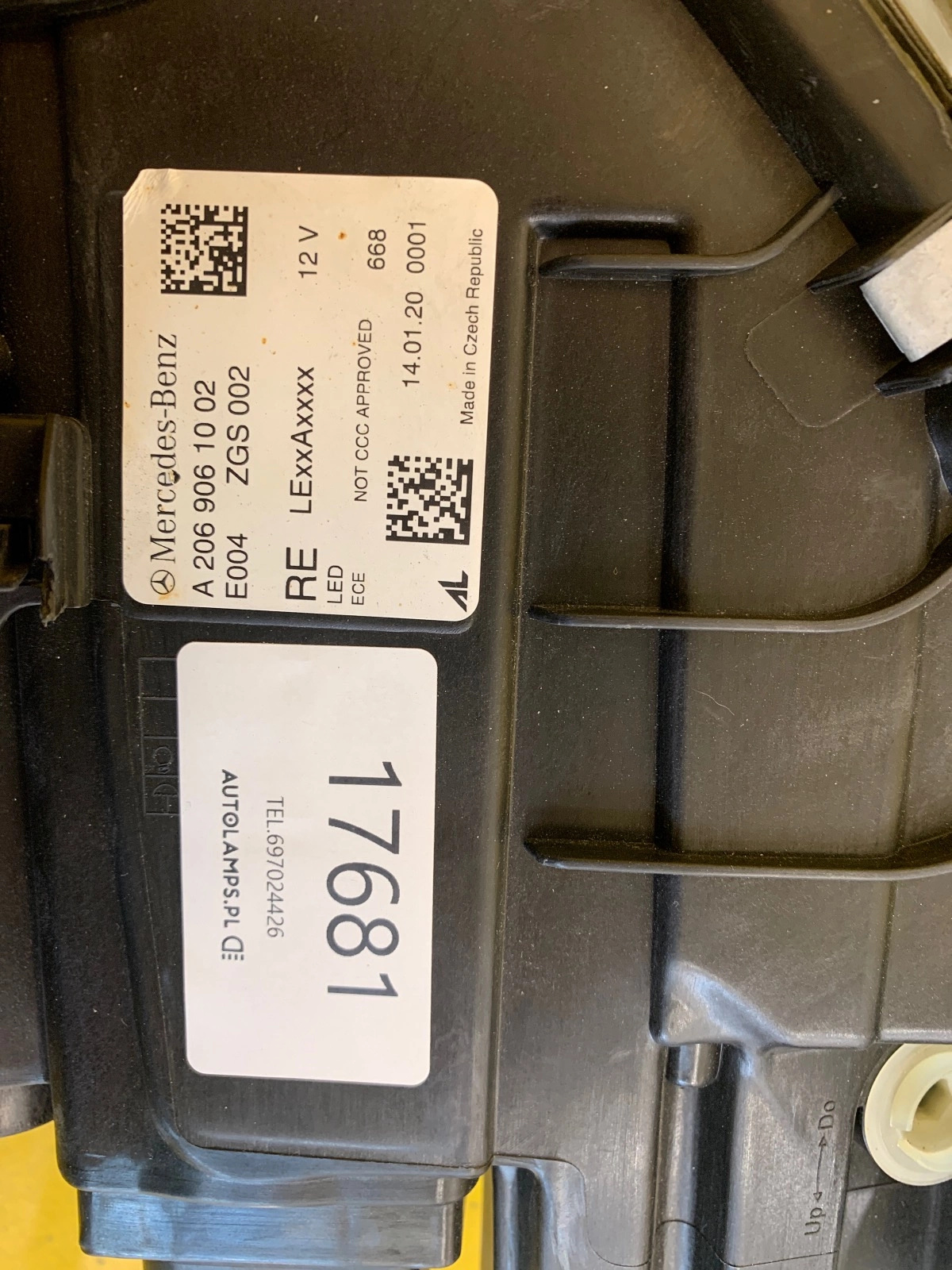 Reflektor Lampa Prawa MERCEDES C-KLASA W206 A2069061002 Autolamps 2 Reflektor Lampa Prawa MERCEDES C-KLASA W206 A2069061002