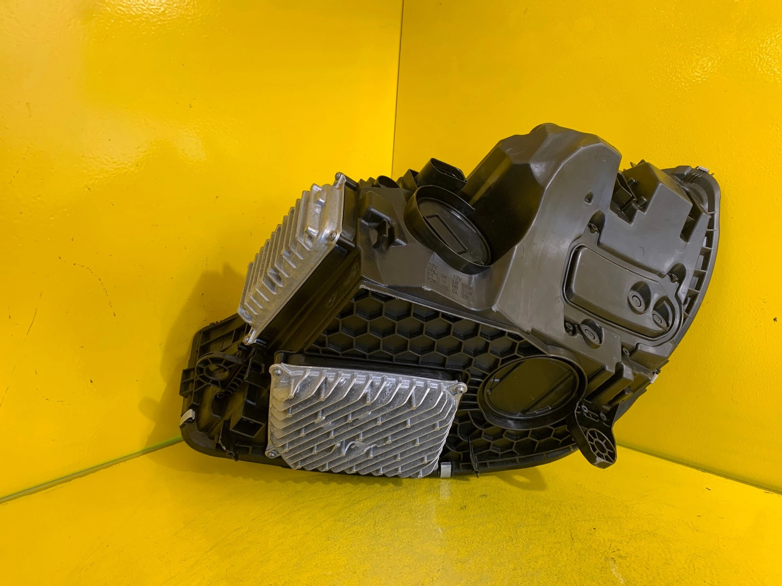 Reflektor Lampa Prawa MERCEDES C-KLASA W206 A2069061002 Autolamps 4 Reflektor Lampa Prawa MERCEDES C-KLASA W206 A2069061002