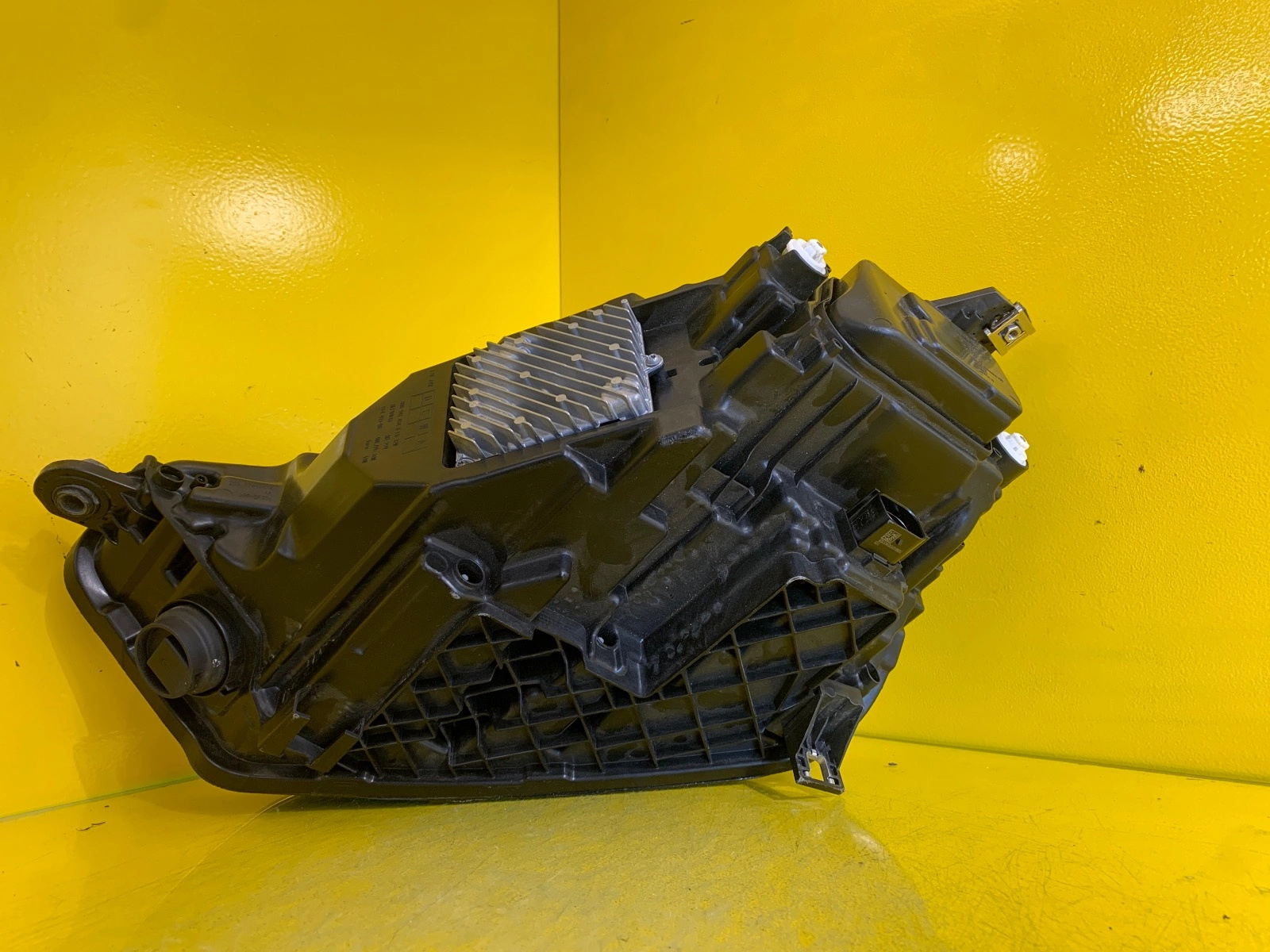 Reflektor Lampa Prawa AUDI Q5 SQ5 80A LIFT 80A941036 Autolamps 6 Reflektor Lampa Prawa AUDI Q5 SQ5 80A LIFT 80A941036