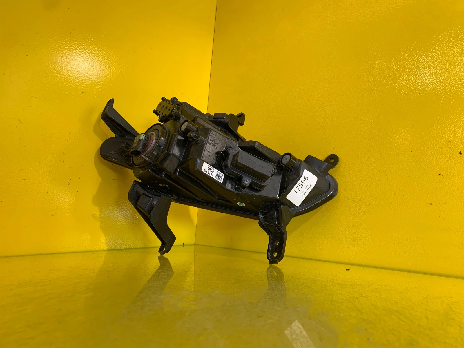 Reflektor Kia CEED III HALOGEN LED PRAWA 92201-J7500 Autolamps 4 Reflektor Kia CEED III HALOGEN LED PRAWA 92201-J7500