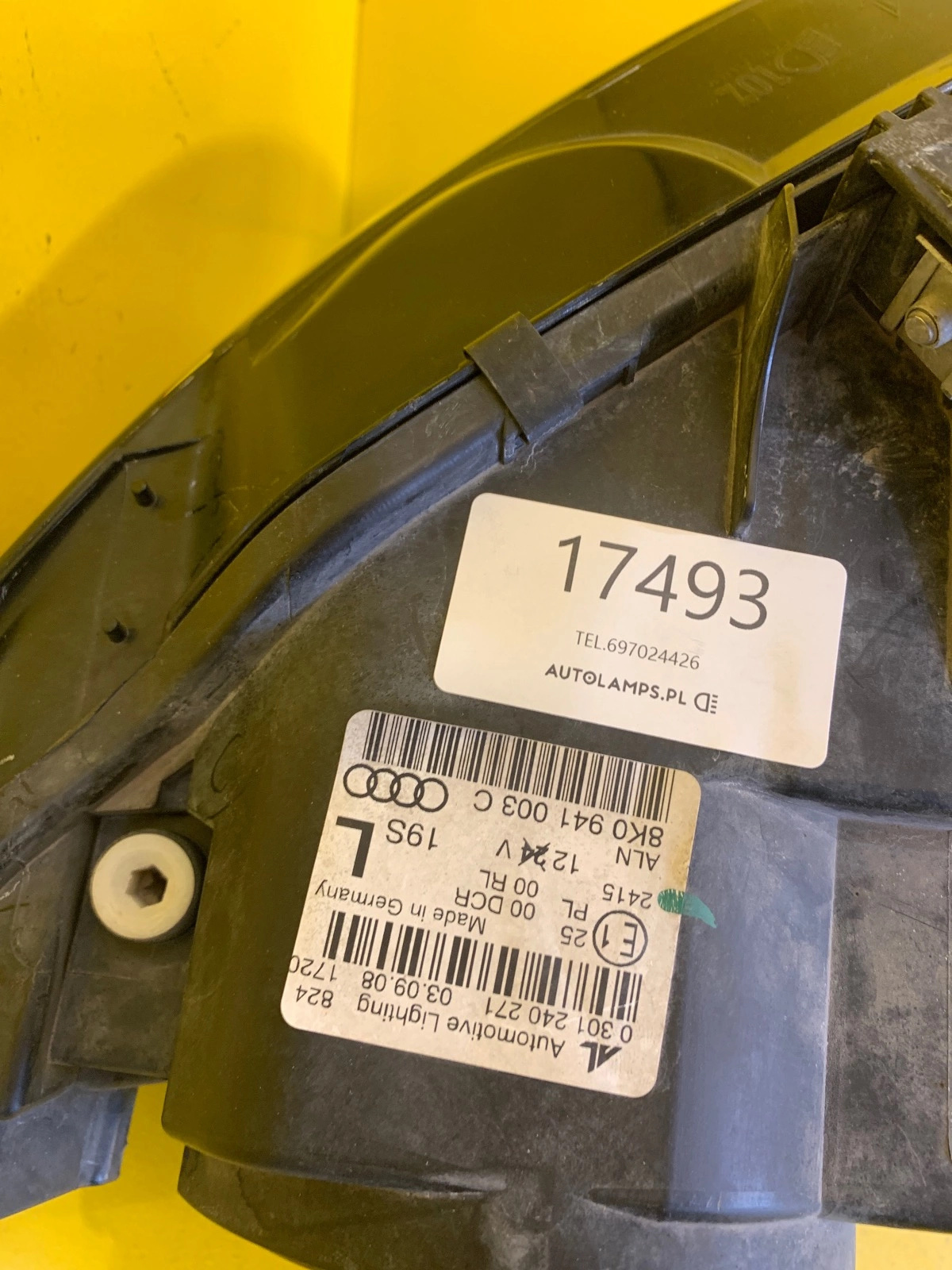 Reflektor LAMPA LEWA AUDI A4 B8 8K0941003C 08-12 BI-XENON Autolamps 2 Reflektor LAMPA LEWA AUDI A4 B8 8K0941003C 08-12 BI-XENON