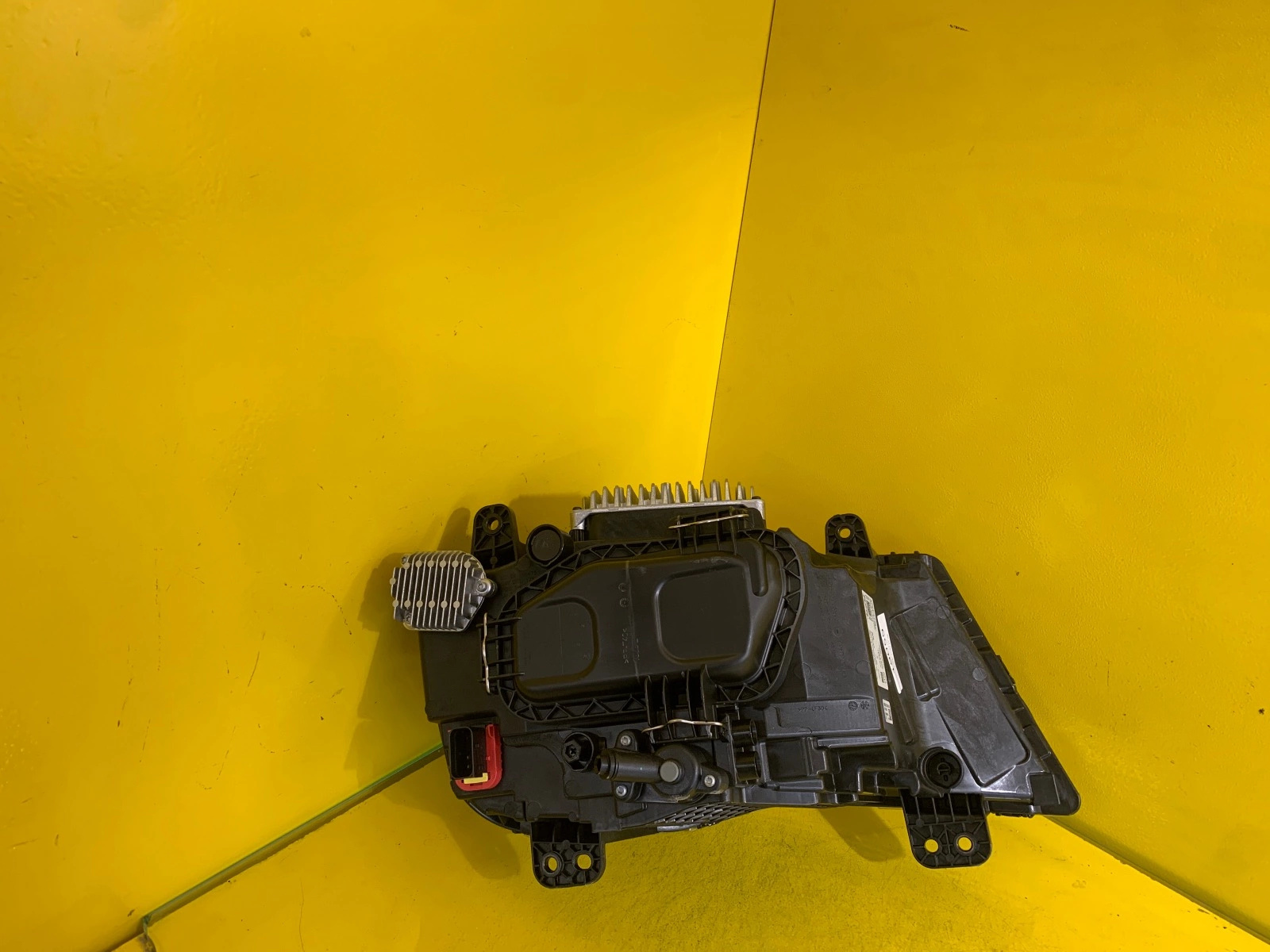 Reflektor Lampa LEWA MAN TGX TGE TGS FULL LED 81251016861 Autolamps 3 Reflektor Lampa LEWA MAN TGX TGE TGS FULL LED 81251016861