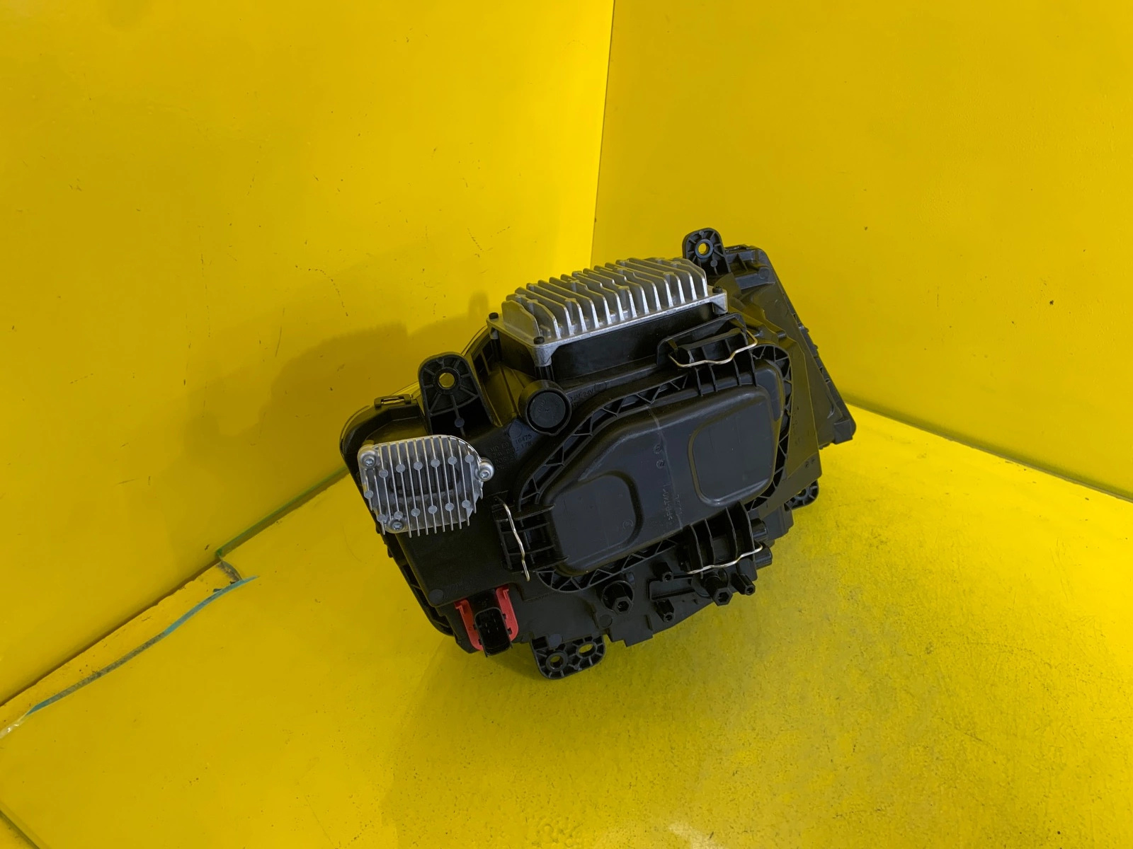 Reflektor Lampa LEWA MAN TGX TGE TGS FULL LED VT251016509 Autolamps 3 Reflektor Lampa LEWA MAN TGX TGE TGS FULL LED VT251016509