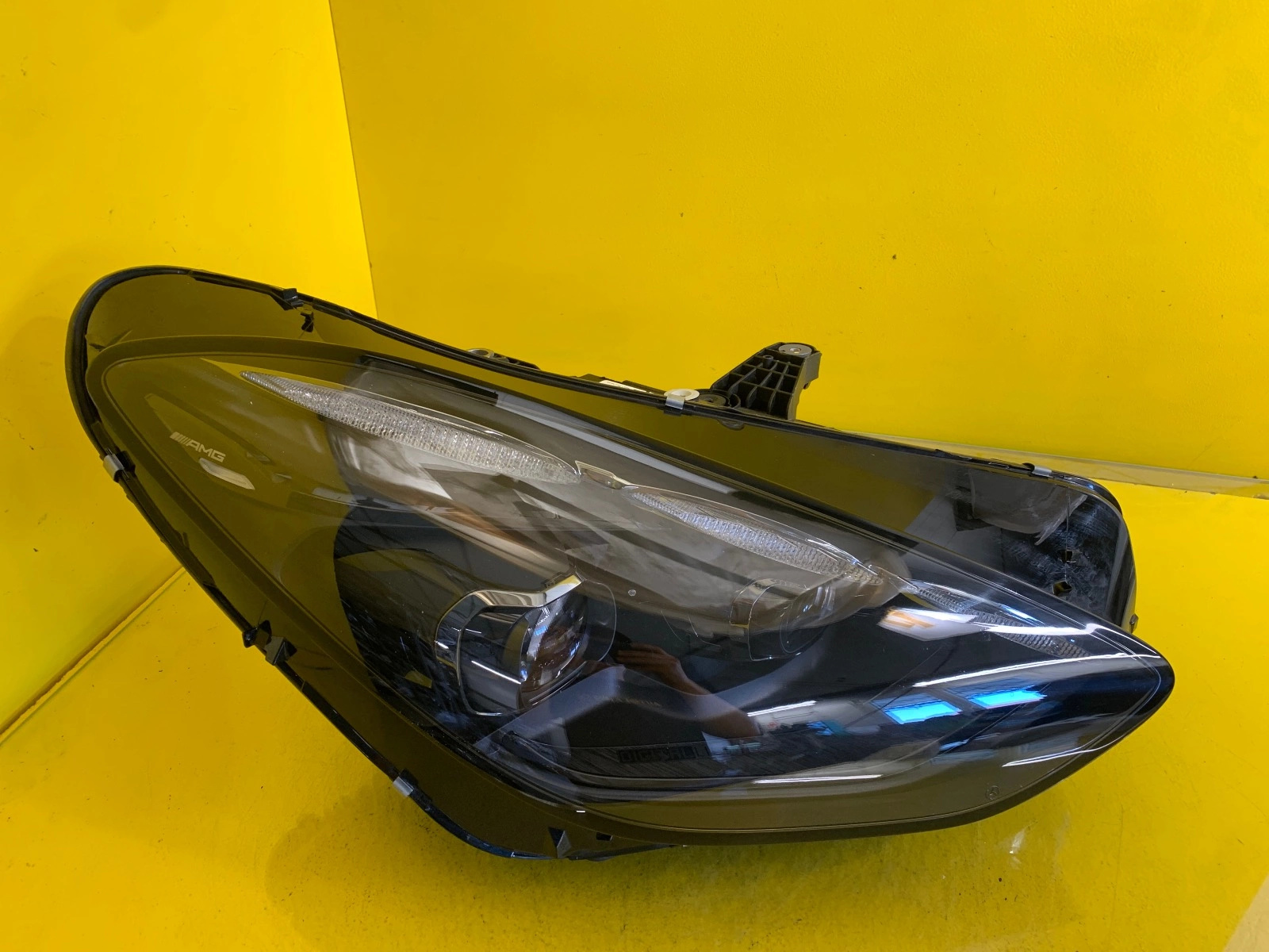 Reflektor LAMPA PRAWA MERCEDES AMG GT W192 LIFT USA A1929066200 Autolamps Reflektor LAMPA PRAWA MERCEDES AMG GT W192 LIFT USA A1929066200