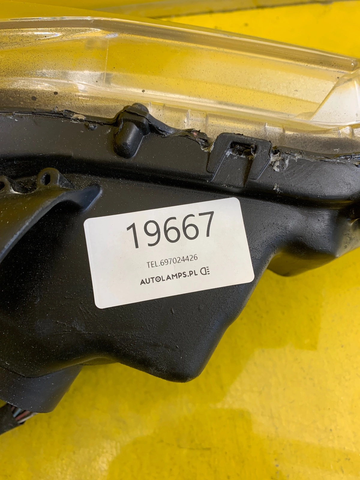 Reflektor Lampa Lewa CITROEN C-CROSSER XENON 07-12 Autolamps 2 Reflektor Lampa Lewa CITROEN C-CROSSER XENON 07-12