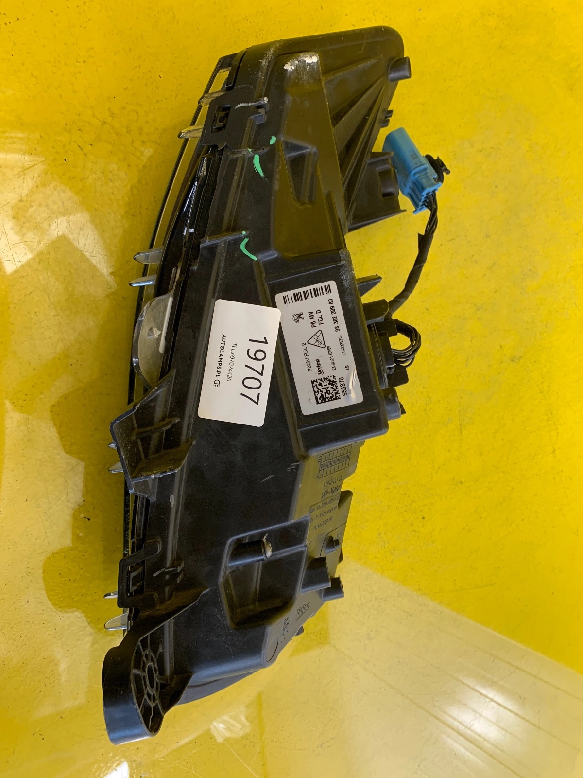 Reflektor LAMPA PRAWA PEUGEOT 3008 LED EU 9836230980 HALOGEN Autolamps 3 Reflektor LAMPA PRAWA PEUGEOT 3008 LED EU 9836230980 HALOGEN