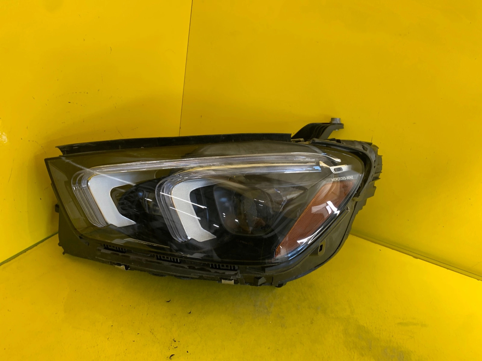 Reflektor Lampa Lewa Mercedes GLE W167 Full Led Multibeam A1679061800 USA Autolamps Reflektor Lampa Lewa Mercedes GLE W167 Full Led Multibeam A1679061800 USA