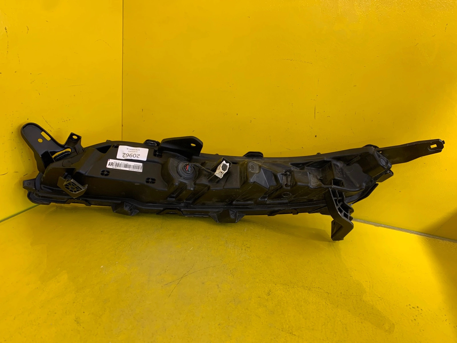 Reflektor Lampa Prawa Led Mitsubishi Eclipse Cross Lift 21r – 92206010 Autolamps 5 Reflektor Lampa Prawa Led Mitsubishi Eclipse Cross Lift 21r – 92206010