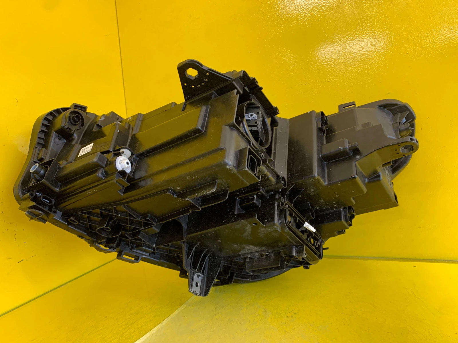 Reflektor Lampa prawa BMW X1 U11 22- full led 5A5BD48-02 Autolamps 4 Reflektor Lampa prawa BMW X1 U11 22- full led 5A5BD48-02