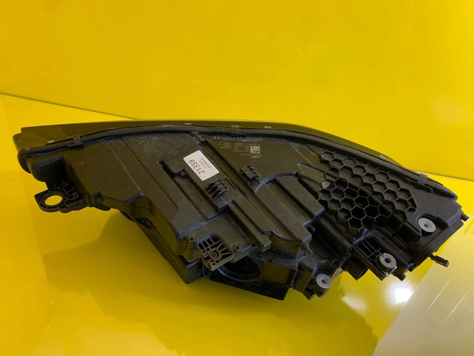 Reflektor Audi E-Tron 4KE Lampa Prawa Przód 4KE941040D Autolamps 3 Reflektor Audi E-Tron 4KE Lampa Prawa Przód 4KE941040D