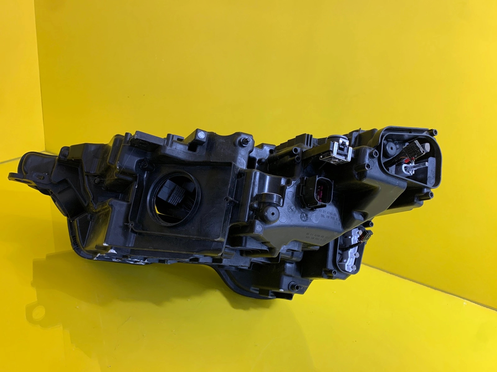 Reflektor Audi E-Tron 4KE Lampa Prawa Przód 4KE941040D Autolamps 5 Reflektor Audi E-Tron 4KE Lampa Prawa Przód 4KE941040D