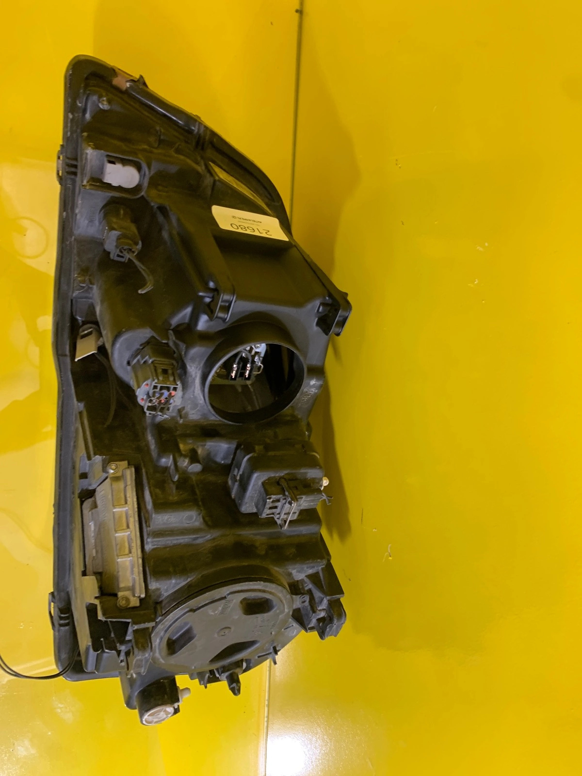 Reflektor Lampa Prawa Volvo XC90 I 02- Xenon 30764398 Autolamps 5 Reflektor Lampa Prawa Volvo XC90 I 02- Xenon 30764398