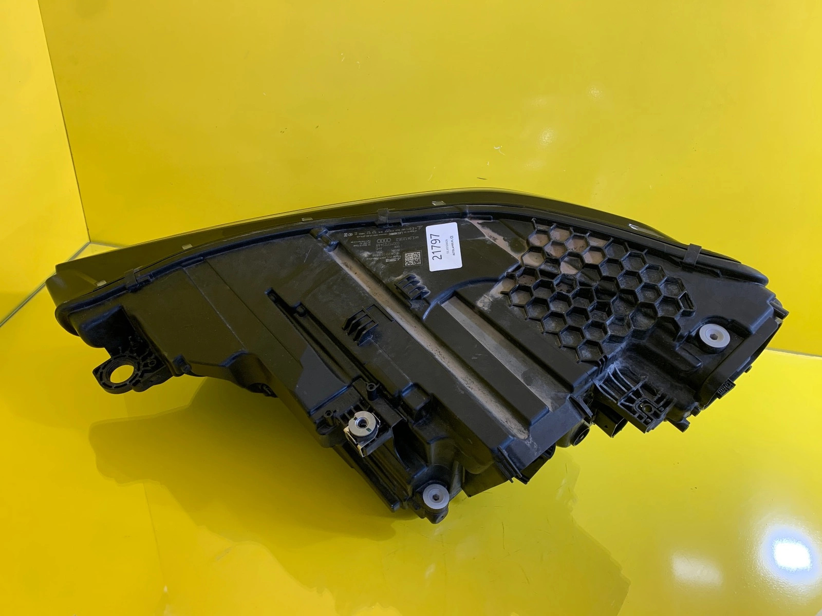 Reflektor Lampa Prawa Audi Q4 E-Tron Matrix Full Led 89A941036D Autolamps 3 Reflektor Lampa Prawa Audi Q4 E-Tron Matrix Full Led 89A941036D