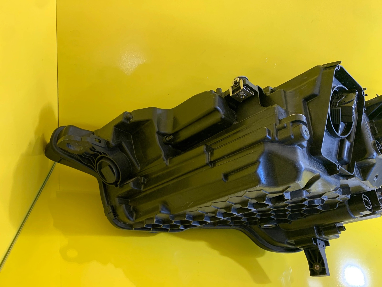 Reflektor Lampa Prawa Audi Q4 E-Tron Matrix Full Led 89A941036D Autolamps 5 Reflektor Lampa Prawa Audi Q4 E-Tron Matrix Full Led 89A941036D