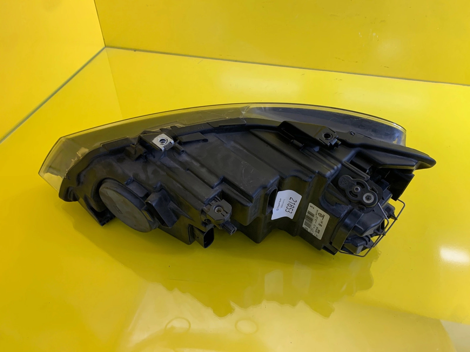 Reflektor Lampa Prawa Przednia VW Polo 6R0 6R1941016E Autolamps 4 Reflektor Lampa Prawa Przednia VW Polo 6R0 6R1941016E