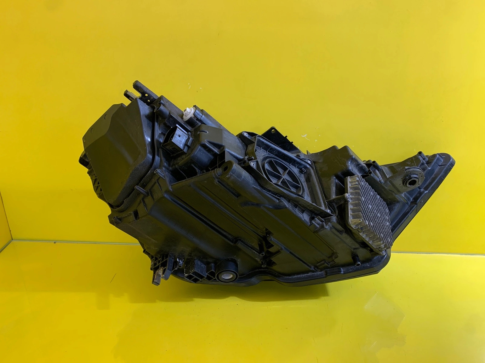 Reflektor Lampa Lewa Audi A6 C8 Full Led 4K0941033 Autolamps 4 Reflektor Lampa Lewa Audi A6 C8 Full Led 4K0941033