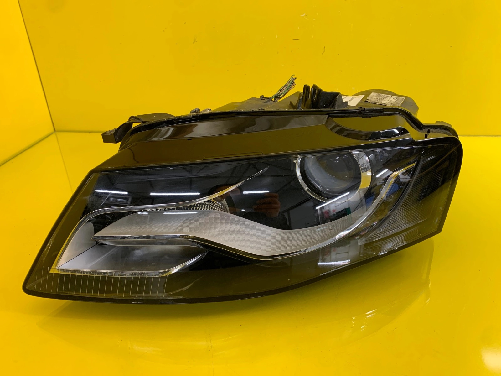 Reflektor Lampa Lewa Audi A4 B8 8K0 08-12 Bi-Xenon Nieskrętny 8K0941003P Autolamps Reflektor Lampa Lewa Audi A4 B8 8K0 08-12 Bi-Xenon Nieskrętny 8K0941003P