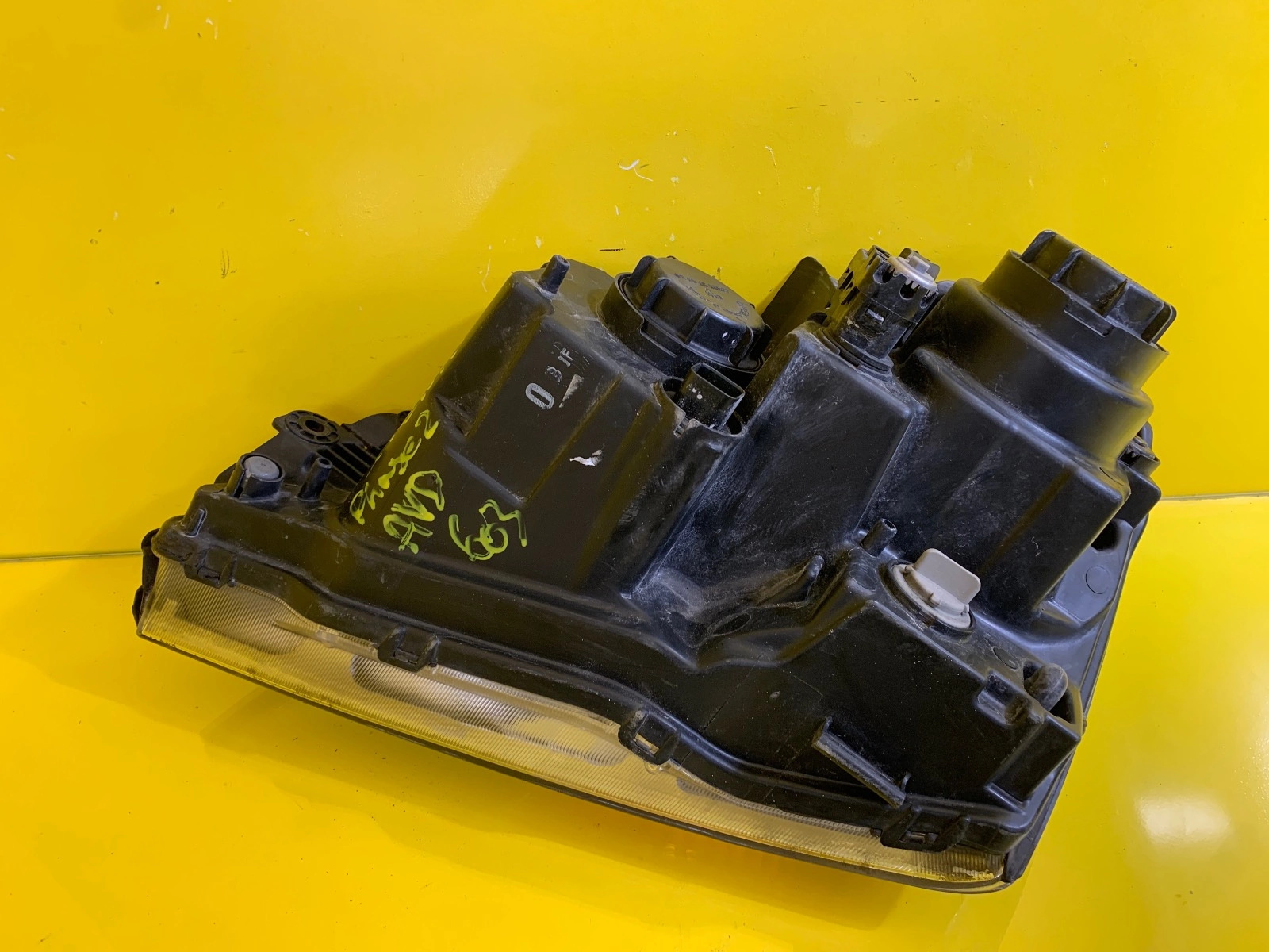 Reflektor Kia Sorento Lift 2006- Lampa Przednia Prawa Autolamps 4 Reflektor Kia Sorento Lift 2006- Lampa Przednia Prawa