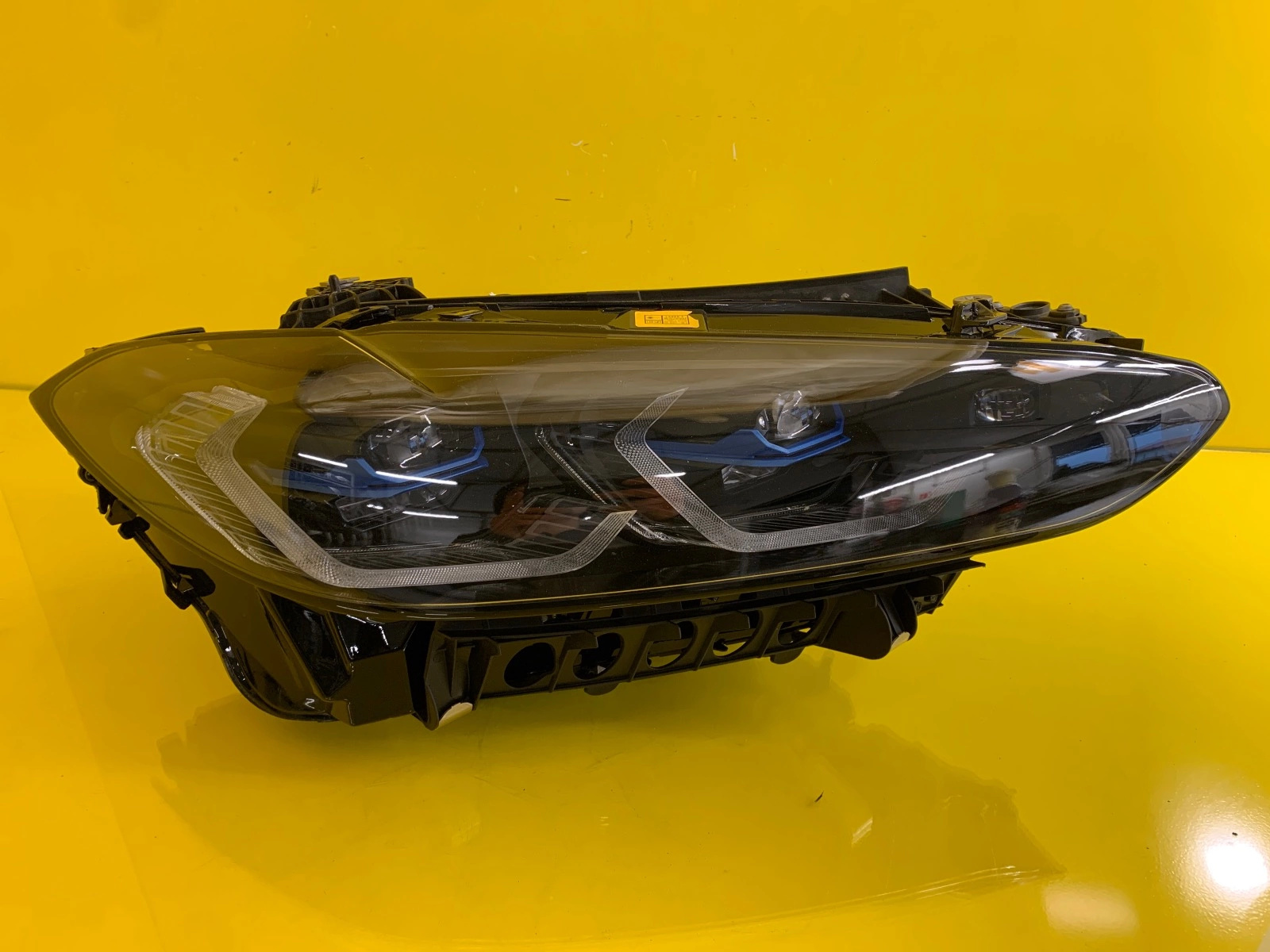 Reflektor Lampa Prawa BMW 4 G22 G23 G26 M3 G80 M4 G82 Laser 9500928-04 Autolamps Reflektor Lampa Prawa BMW 4 G22 G23 G26 M3 G80 M4 G82 Laser 9500928-04