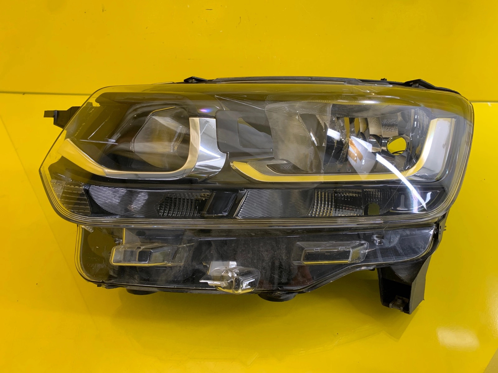 Reflektor Lampa lewa Toyota Proace Verso City 20- 9835780680 Autolamps Reflektor Lampa lewa Toyota Proace Verso City 20- 9835780680
