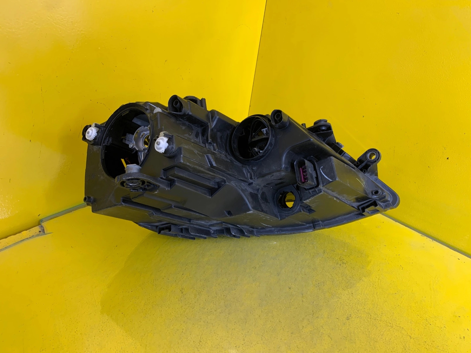 Reflektor LAMPA PRZÓD LEWA VW JETTA 2017- USA 5C7941005J Autolamps 4 Reflektor LAMPA PRZÓD LEWA VW JETTA 2017- USA 5C7941005J