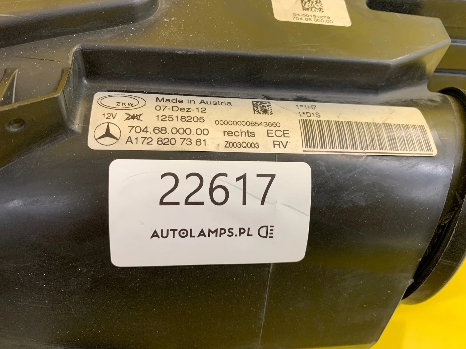 Reflektor Mercedes SLK AMG W172 Lampa Przód Prawa Bi-Xenon A1728207361 Autolamps 2 Reflektor Mercedes SLK AMG W172 Lampa Przód Prawa Bi-Xenon A1728207361