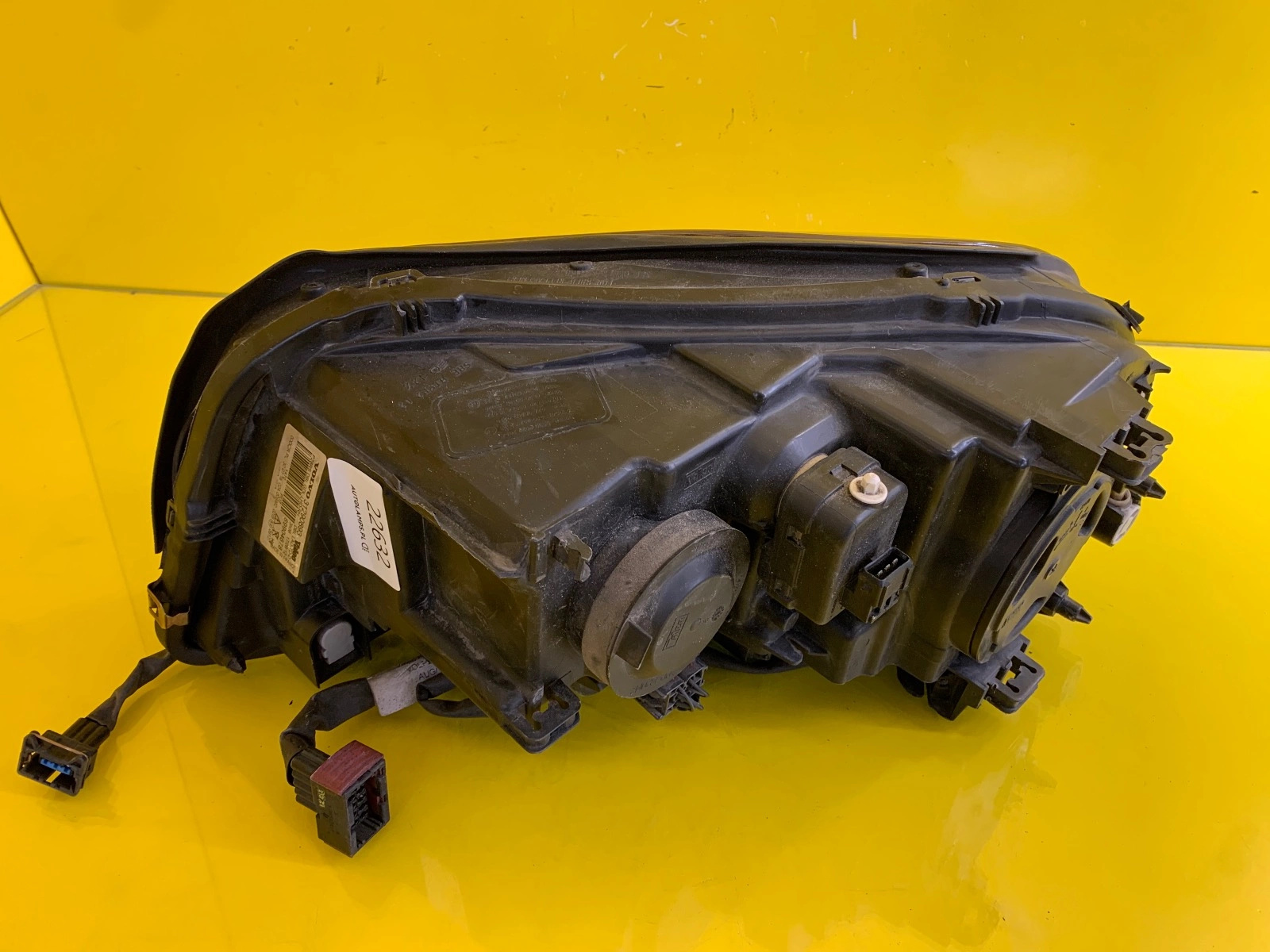 Reflektor Lampa Prawa Volvo XC90 Xenon 12-14 89904678 Autolamps 3 Reflektor Lampa Prawa Volvo XC90 Xenon 12-14 89904678