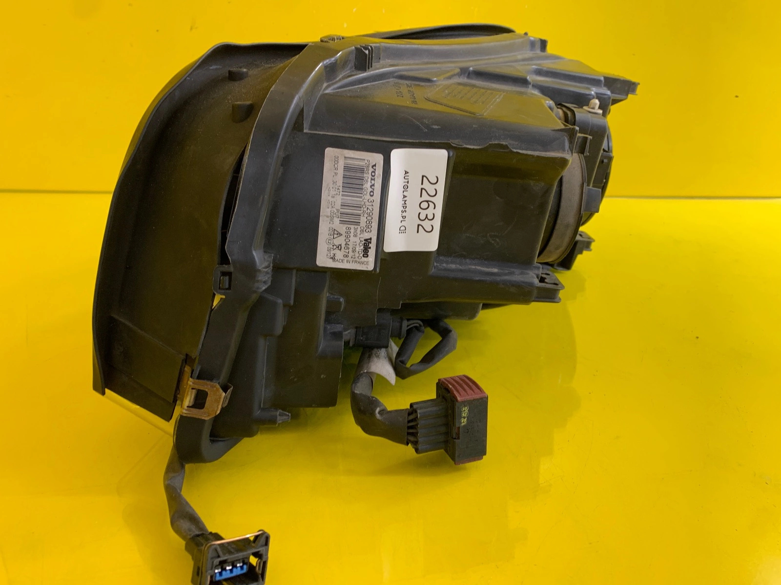 Reflektor Lampa Prawa Volvo XC90 Xenon 12-14 89904678 Autolamps 4 Reflektor Lampa Prawa Volvo XC90 Xenon 12-14 89904678