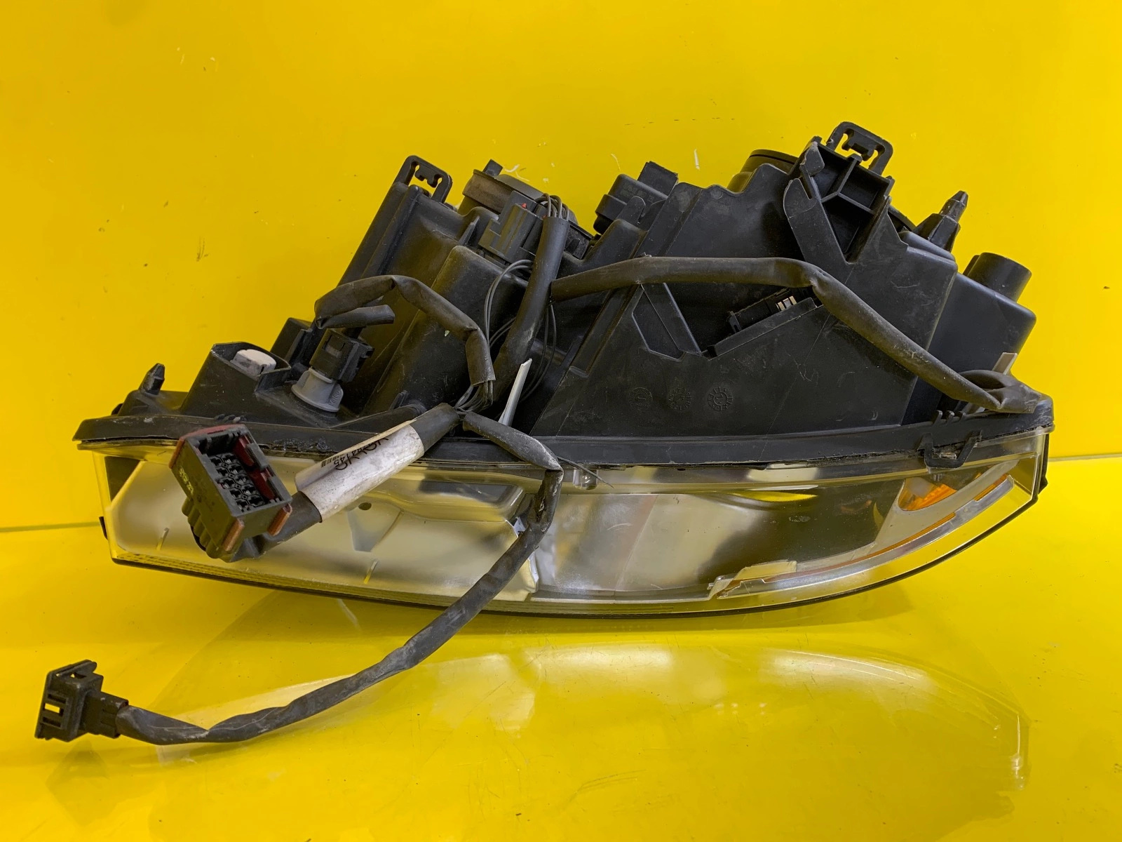 Reflektor Lampa Prawa Volvo XC90 Xenon 12-14 89904678 Autolamps 6 Reflektor Lampa Prawa Volvo XC90 Xenon 12-14 89904678