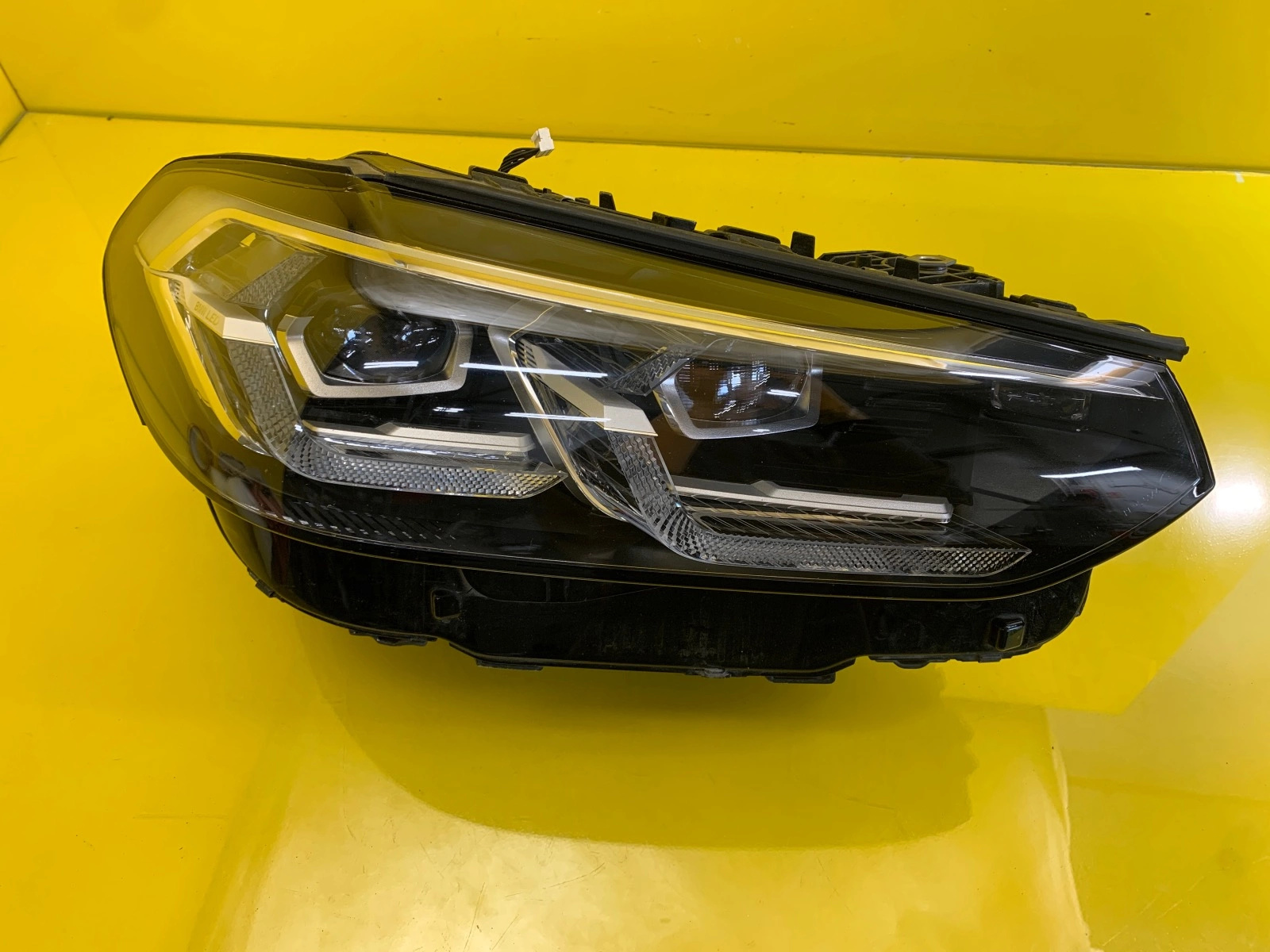 Reflektor BMW X3 G01 X4 G02 Lift Full Led Lampa Prawa 5A29204-06 Autolamps Reflektor BMW X3 G01 X4 G02 Lift Full Led Lampa Prawa 5A29204-06