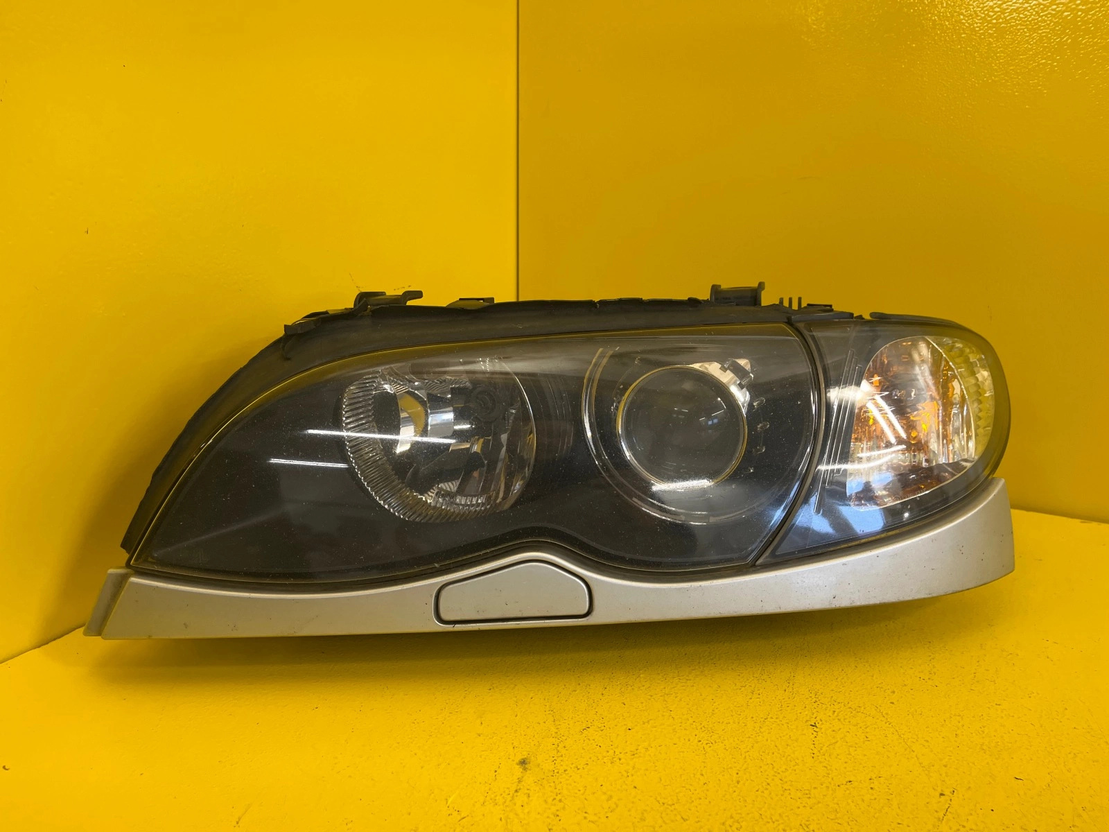 Reflektor Lampa Lewa BMW E46 LIFT XENON 02-05 6910967 Autolamps Reflektor Lampa Lewa BMW E46 LIFT XENON 02-05 6910967