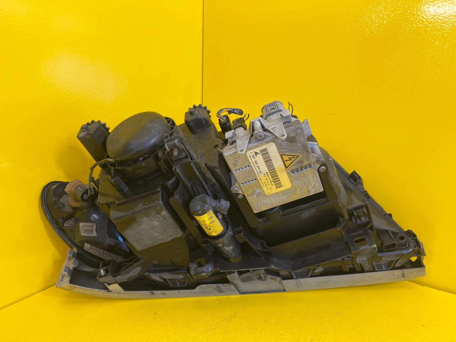 Reflektor Lampa Lewa BMW E46 LIFT XENON 02-05 6910967 Autolamps 3 Reflektor Lampa Lewa BMW E46 LIFT XENON 02-05 6910967