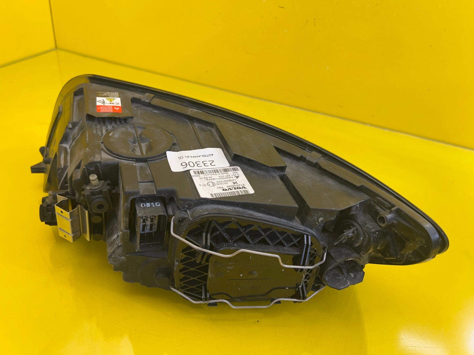 Reflektor Lampa Prawa Volvo S40 V50 Lift 07-12 31265699 Xenon Autolamps 3 Reflektor Lampa Prawa Volvo S40 V50 Lift 07-12 31265699 Xenon